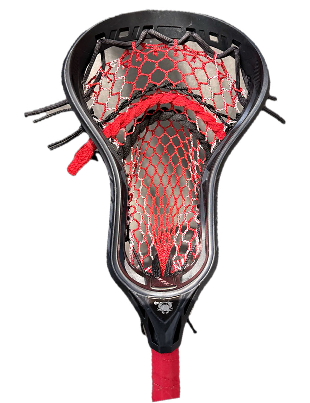 Black field head with a red modern-mesh pocket and black and red string work